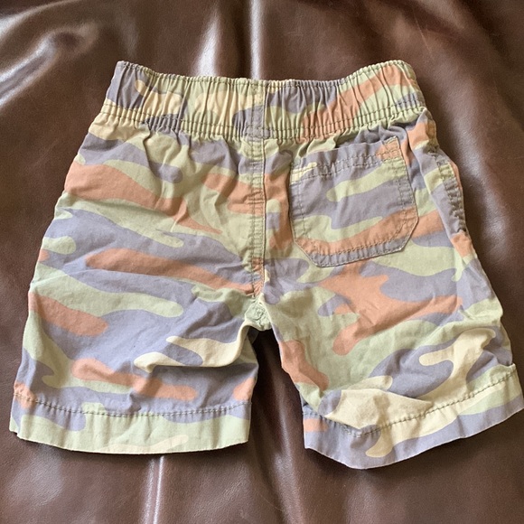 🌞3/$20 Carter’s Camo Cargo Shorts - Picture 3 of 3